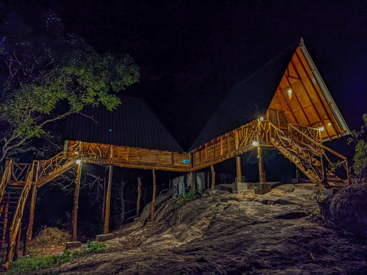 Wooden Cabana Sigiriya Exteriör bild
